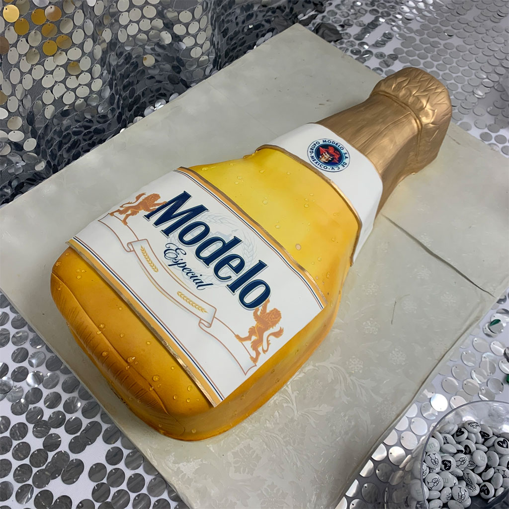 I tried making a beer cooler cake for the first time! : r/Baking